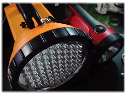 巨大な懐中電灯